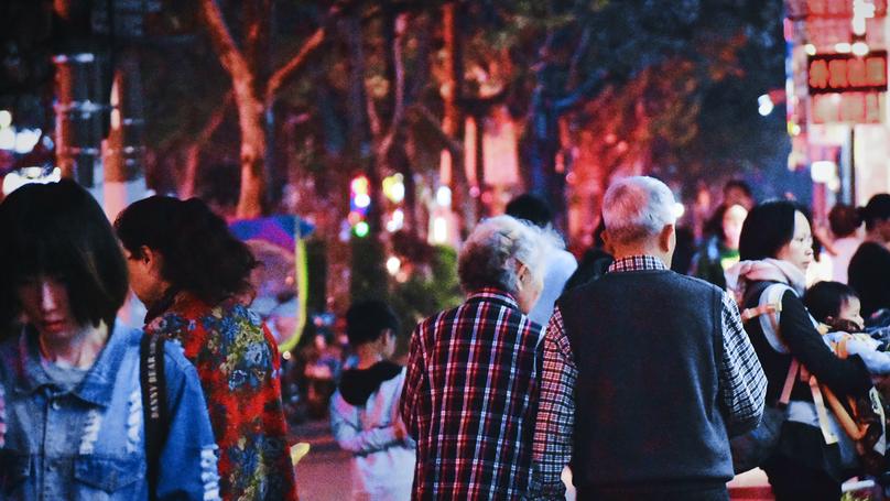 Grandparenthood in China and Western Europe. An analysis of CHARLS and SHARE